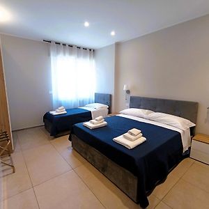 Private Bathroom Triple Room